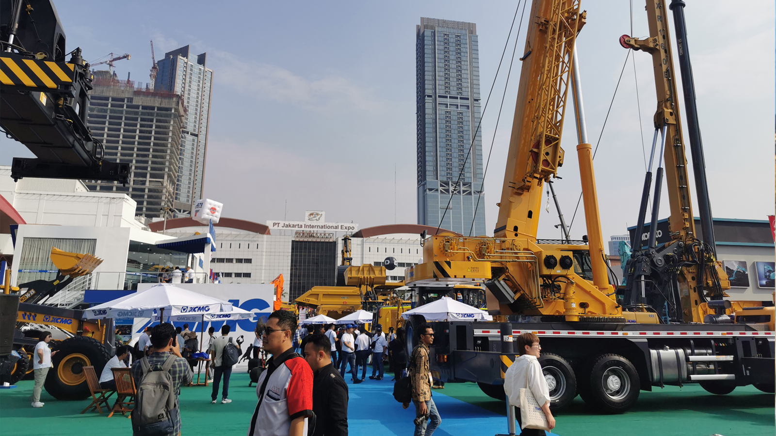 Qunfeng Showcases at Indonesia International Concrete Exhibition: Interpreting Building Materials Machinery with Product Strength