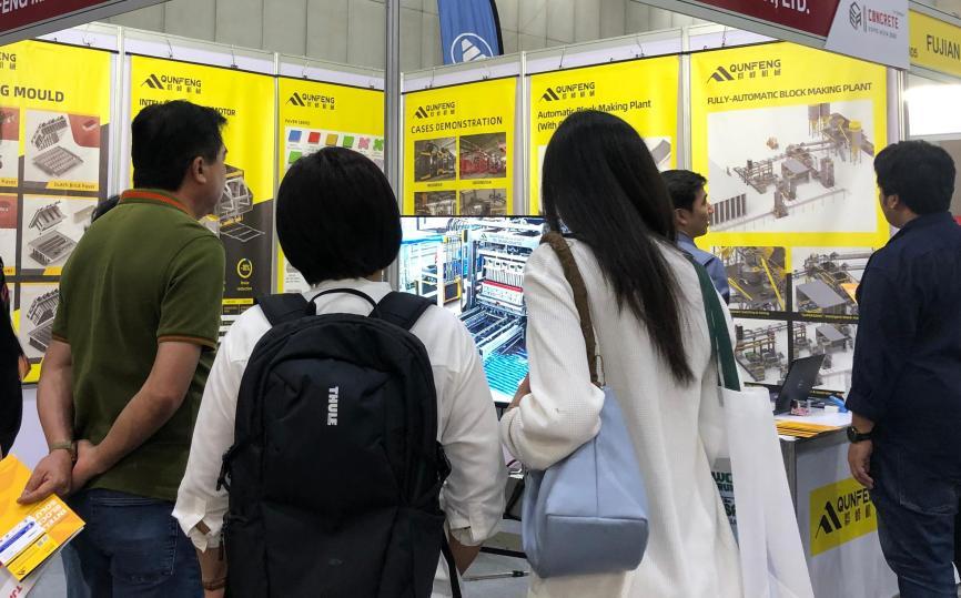 Qunfeng Machinery wins favor with Southeast Asian customers at the Asia Concrete Expo. Qunfeng Machinery wins favor with Southeast Asian customers at the Asia Concrete Expo.
