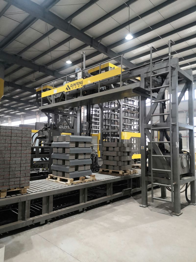 the conveyor system of the construction waste block production line in Jiangsu