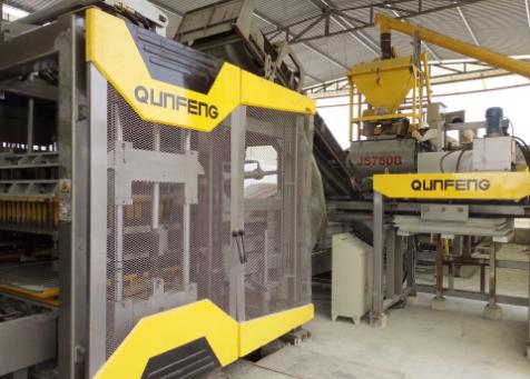 Mobile Block Machine 