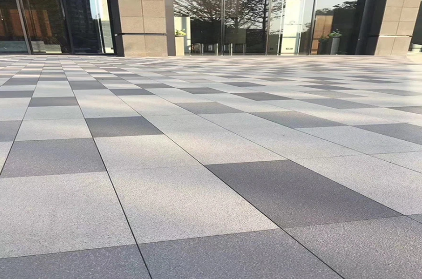 Fully automatic block machine