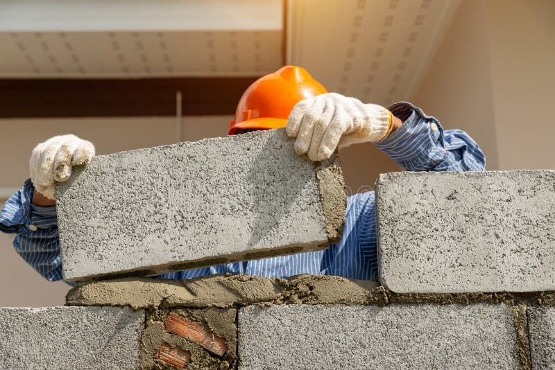 Solid concrete cement block