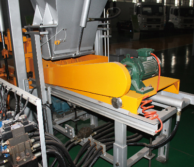 Material feeding system