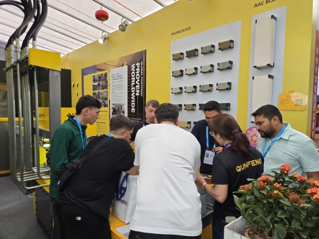 American clients consulting Qunfeng about customized block making process solutions