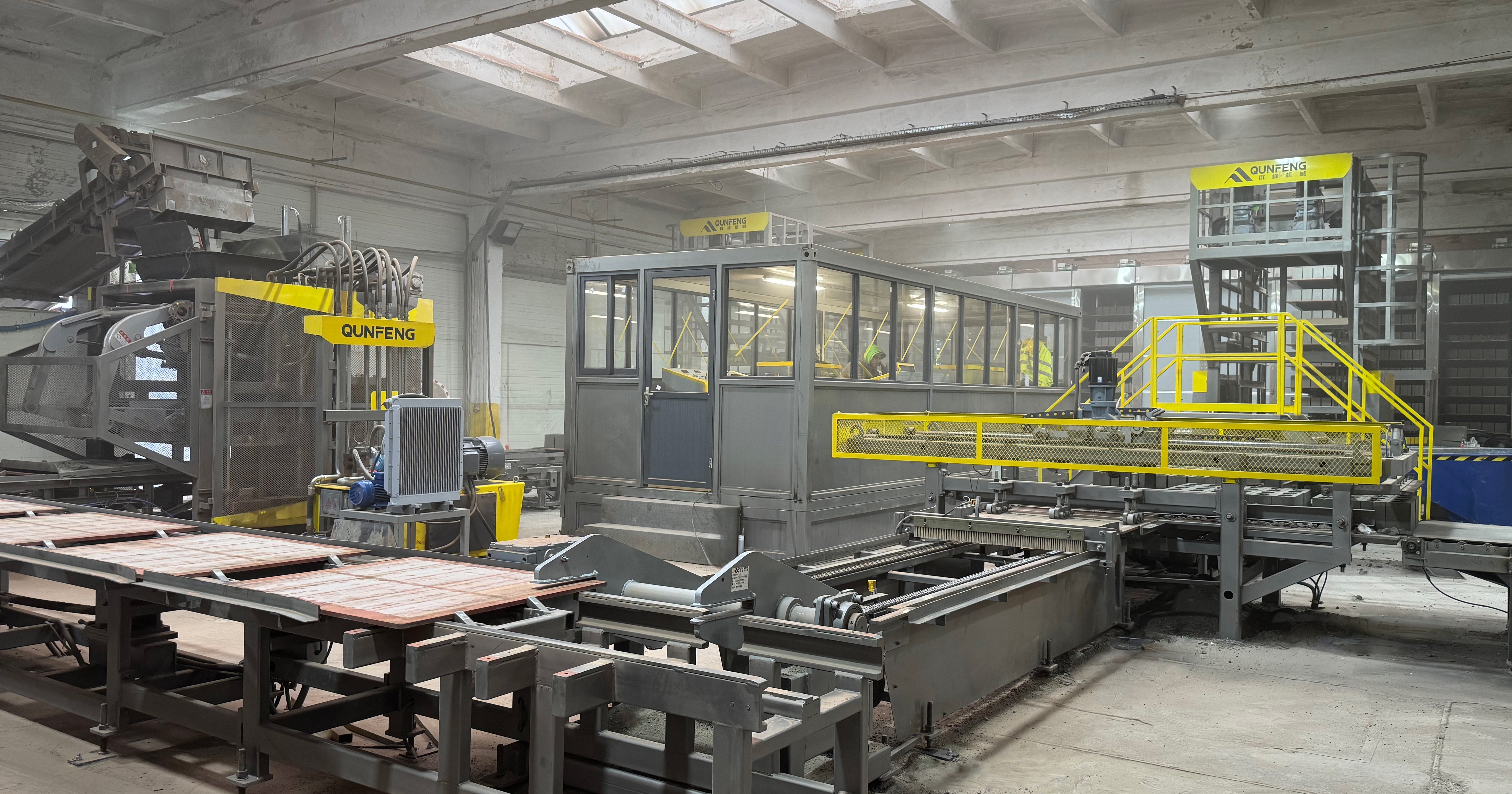 This fully automatic concrete product production line from Poland (Eastern Europe) offers higher output at a lower price compared to similar products from other European manufacturers.
